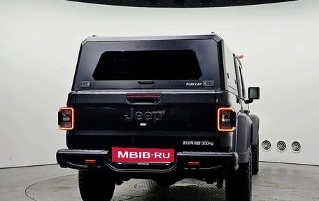 Jeep Gladiator, 2022 год, 5 883 000 рублей, 4 фотография