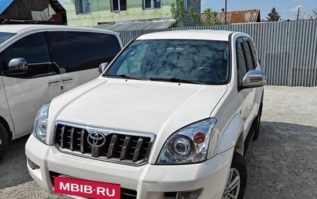 Toyota Land Cruiser Prado 120 рестайлинг, 2009 год, 1 450 000 рублей, 2 фотография