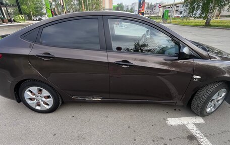 Hyundai Solaris II рестайлинг, 2015 год, 870 000 рублей, 4 фотография