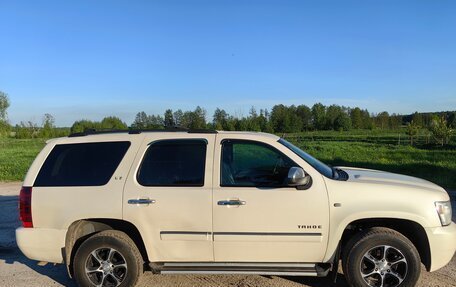 Chevrolet Tahoe III, 2012 год, 2 000 000 рублей, 4 фотография