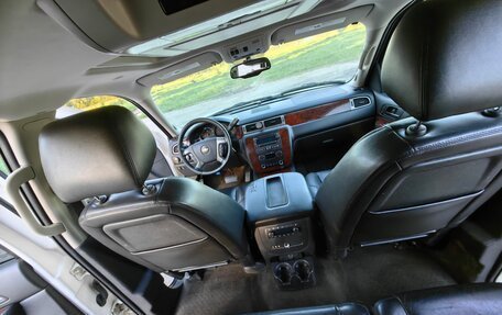 Chevrolet Tahoe III, 2012 год, 2 000 000 рублей, 25 фотография