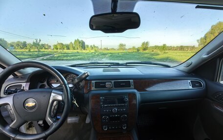Chevrolet Tahoe III, 2012 год, 2 000 000 рублей, 23 фотография