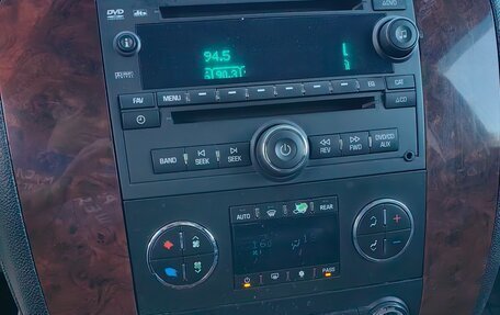 Chevrolet Tahoe III, 2012 год, 2 000 000 рублей, 29 фотография