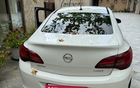 Opel Astra J, 2013 год, 955 000 рублей, 2 фотография