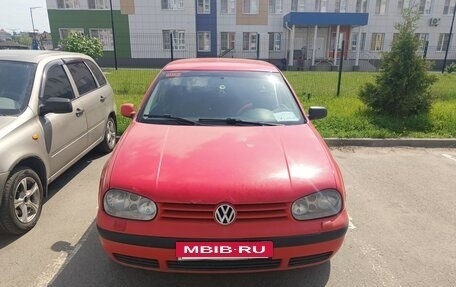Volkswagen Golf IV, 1998 год, 220 000 рублей, 2 фотография
