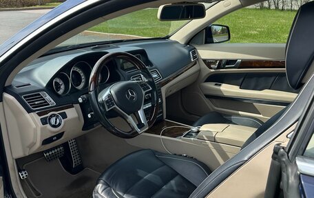 Mercedes-Benz E-Класс, 2015 год, 2 350 000 рублей, 7 фотография