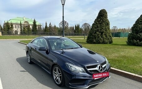 Mercedes-Benz E-Класс, 2015 год, 2 350 000 рублей, 2 фотография