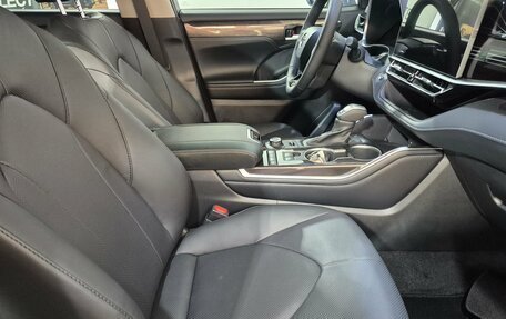 Toyota Highlander, 2026 год, 5 700 000 рублей, 13 фотография