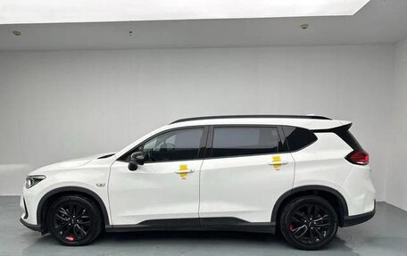Chevrolet Orlando, 2021 год, 1 290 000 рублей, 4 фотография