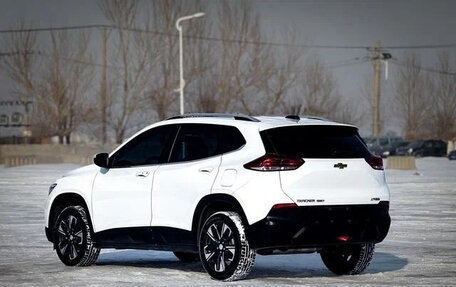 Chevrolet Tracker, 2022 год, 1 190 000 рублей, 4 фотография