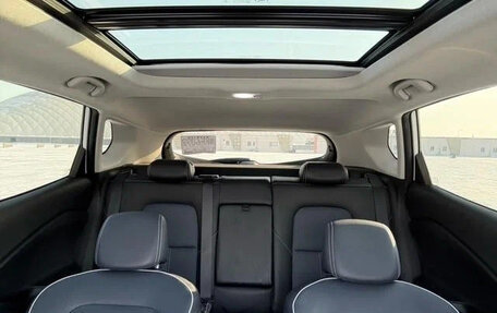Chevrolet Tracker, 2022 год, 1 190 000 рублей, 16 фотография