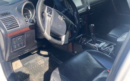 Toyota Land Cruiser Prado 150 рестайлинг 2, 2015 год, 2 850 000 рублей, 13 фотография