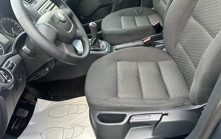 Skoda Octavia, 2011 год, 565 000 рублей, 24 фотография