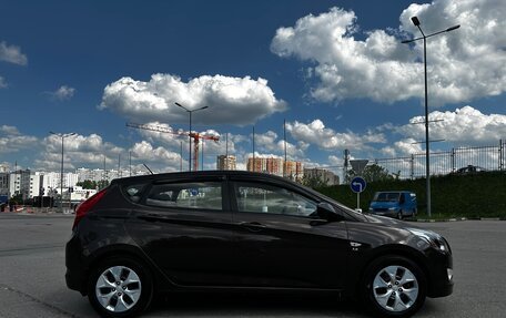 Hyundai Solaris II рестайлинг, 2016 год, 1 375 000 рублей, 3 фотография