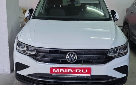 Volkswagen Tiguan II, 2020 год, 3 190 000 рублей, 19 фотография