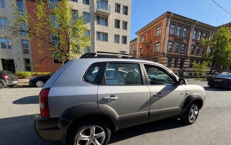 Hyundai Tucson III, 2005 год, 600 000 рублей, 2 фотография