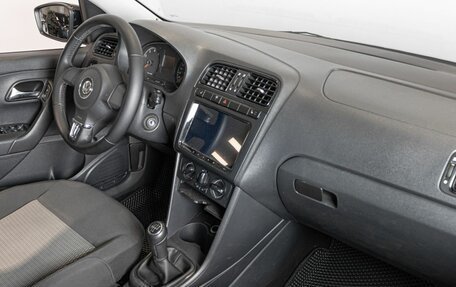 Volkswagen Polo VI (EU Market), 2012 год, 592 800 рублей, 7 фотография