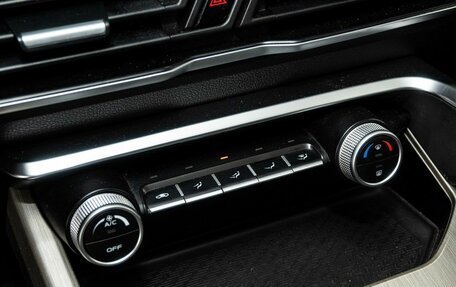 Geely Coolray I, 2023 год, 1 550 000 рублей, 11 фотография