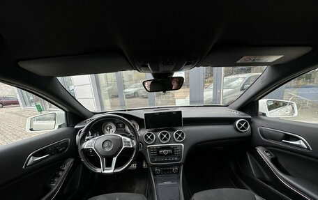 Mercedes-Benz A-Класс, 2015 год, 1 590 000 рублей, 8 фотография