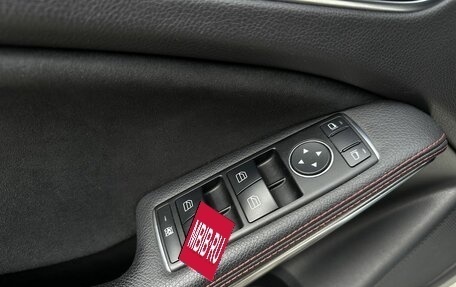 Mercedes-Benz A-Класс, 2015 год, 1 590 000 рублей, 4 фотография