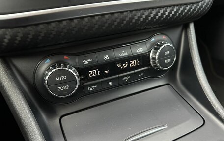 Mercedes-Benz A-Класс, 2015 год, 1 590 000 рублей, 18 фотография