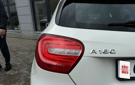 Mercedes-Benz A-Класс, 2015 год, 1 590 000 рублей, 25 фотография