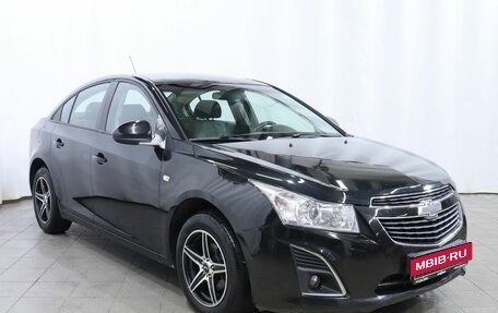 Chevrolet Cruze II, 2013 год, 740 000 рублей, 3 фотография