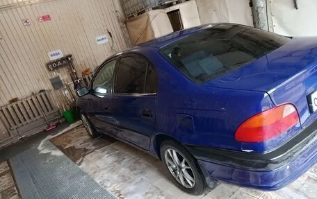 Toyota Avensis III рестайлинг, 1998 год, 270 000 рублей, 6 фотография