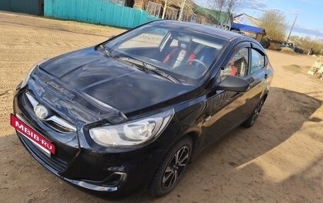 Hyundai Solaris II рестайлинг, 2013 год, 700 000 рублей, 6 фотография