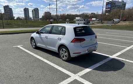 Volkswagen Golf VII, 2018 год, 1 990 000 рублей, 6 фотография
