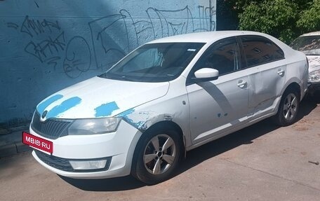 Skoda Rapid I, 2015 год, 550 000 рублей, 3 фотография
