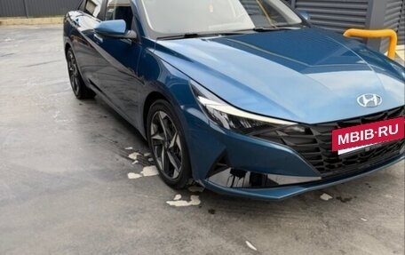 Hyundai Elantra, 2023 год, 1 950 000 рублей, 11 фотография