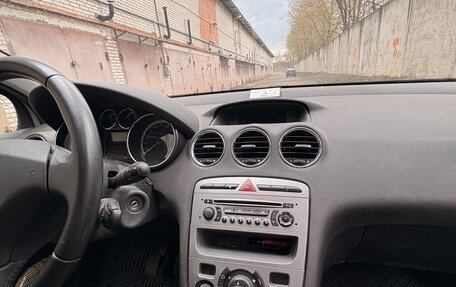 Peugeot 308 II, 2010 год, 425 000 рублей, 2 фотография