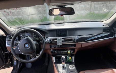BMW 5 серия, 2011 год, 1 590 000 рублей, 7 фотография