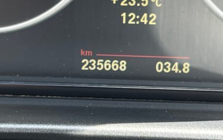 BMW 5 серия, 2011 год, 1 590 000 рублей, 11 фотография