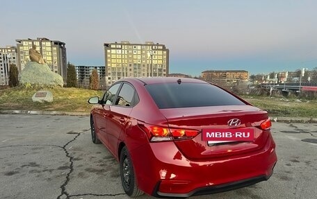 Hyundai Accent IV, 2022 год, 1 550 000 рублей, 4 фотография