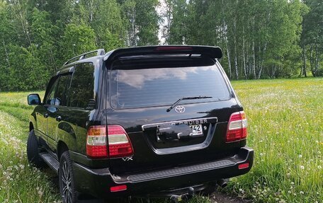 Toyota Land Cruiser 100 рестайлинг 2, 2007 год, 1 998 000 рублей, 9 фотография
