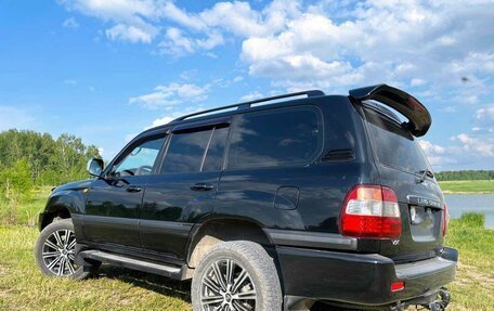 Toyota Land Cruiser 100 рестайлинг 2, 2007 год, 1 998 000 рублей, 17 фотография