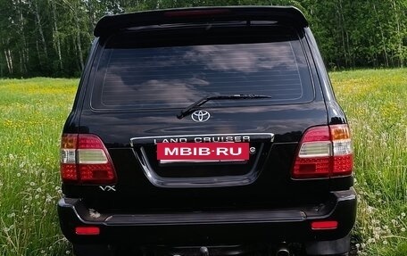 Toyota Land Cruiser 100 рестайлинг 2, 2007 год, 1 998 000 рублей, 11 фотография