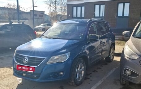 Volkswagen Tiguan I, 2010 год, 800 000 рублей, 8 фотография