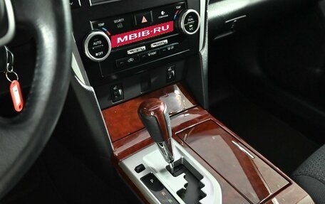 Toyota Camry, 2013 год, 1 940 000 рублей, 15 фотография