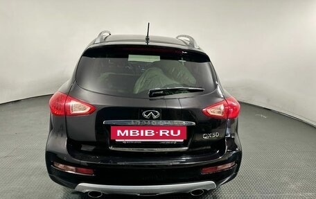 Infiniti QX50 I рестайлинг, 2016 год, 2 950 000 рублей, 5 фотография
