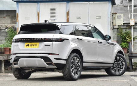 Land Rover Range Rover Evoque II, 2024 год, 5 000 000 рублей, 7 фотография