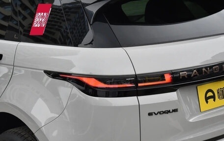 Land Rover Range Rover Evoque II, 2024 год, 5 000 000 рублей, 13 фотография