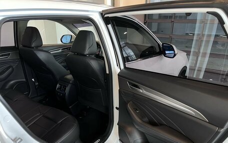 Haval F7 I, 2019 год, 1 990 000 рублей, 26 фотография