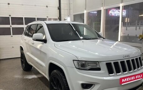 Jeep Grand Cherokee, 2013 год, 1 800 000 рублей, 4 фотография