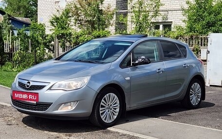 Opel Astra J, 2011 год, 420 000 рублей, 5 фотография