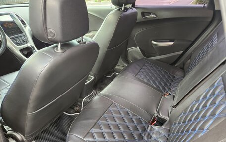 Opel Astra J, 2011 год, 420 000 рублей, 15 фотография