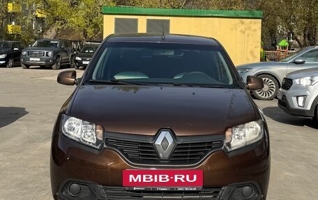 Renault Logan II, 2017 год, 670 000 рублей, 3 фотография