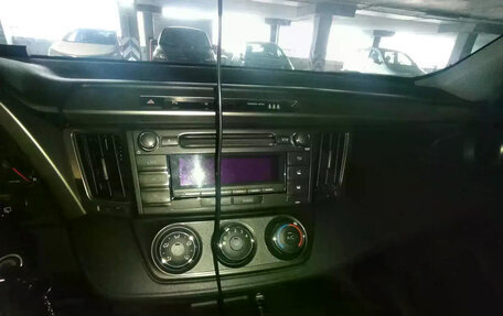 Toyota RAV4, 2013 год, 1 550 000 рублей, 9 фотография